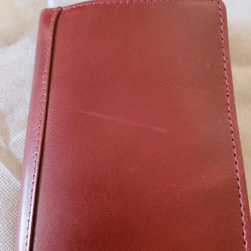 Ladies Leather Wallet - Picture 9 of 9